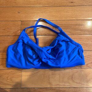 Athleta Blue Twist Front Bikini Top Size 36 B/C